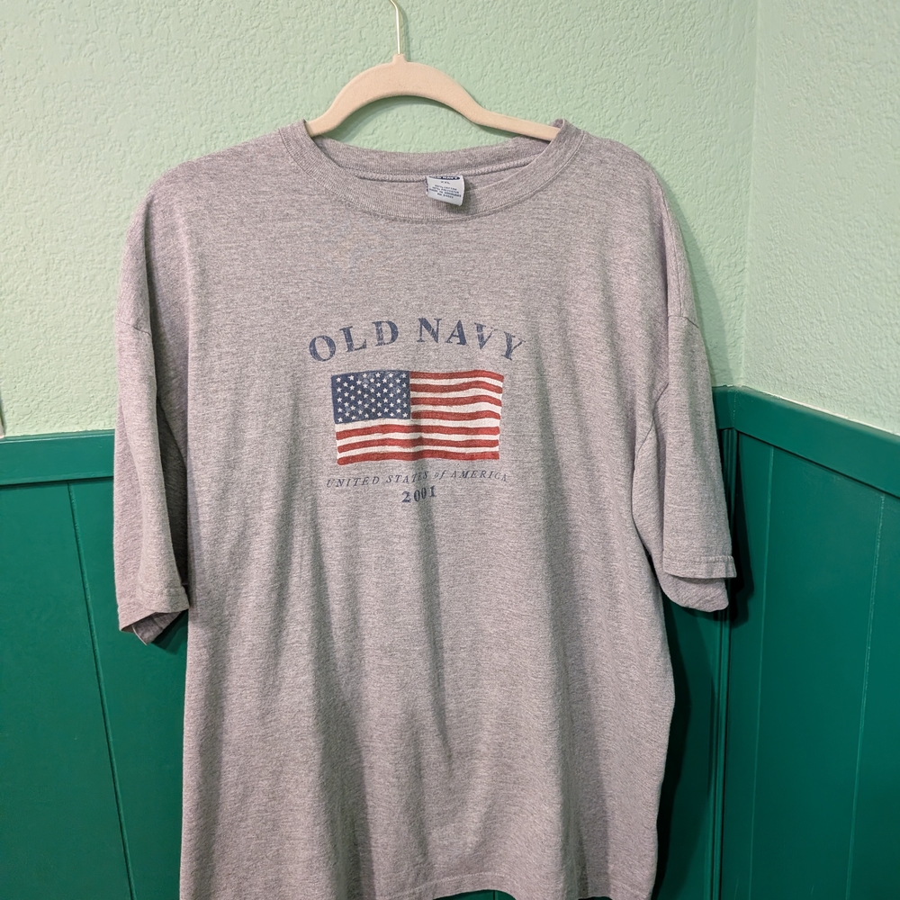Old Navy Gray American Flag Tee